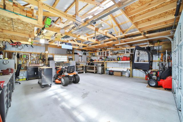 9188 Estate Circle, Brainerd, MN 56401