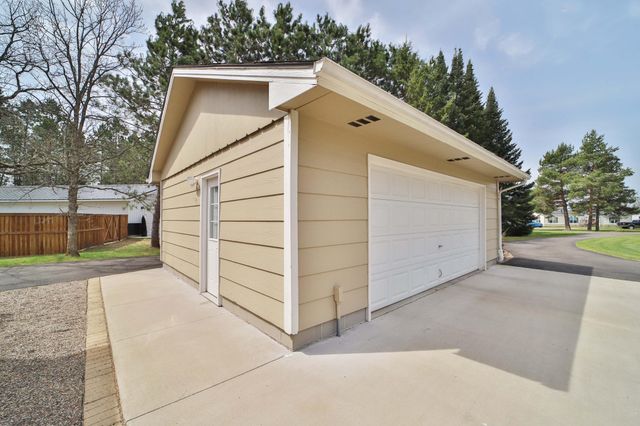 9188 Estate Circle, Brainerd, MN 56401