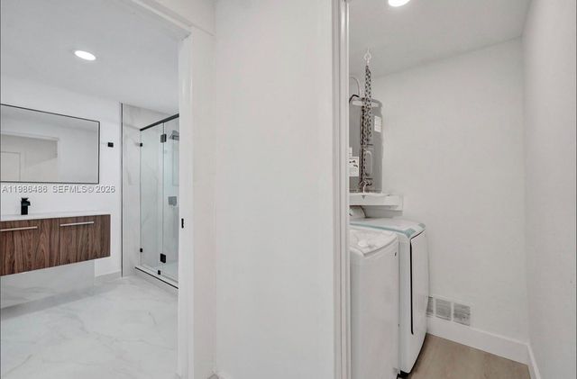 5023 SW 93rd Ave, Cooper City, FL 33328