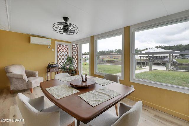 1610 Juno Trail, Astor, FL 32102