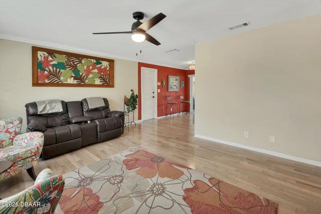 1610 Juno Trail, Astor, FL 32102