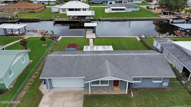 1610 Juno Trail, Astor, FL 32102