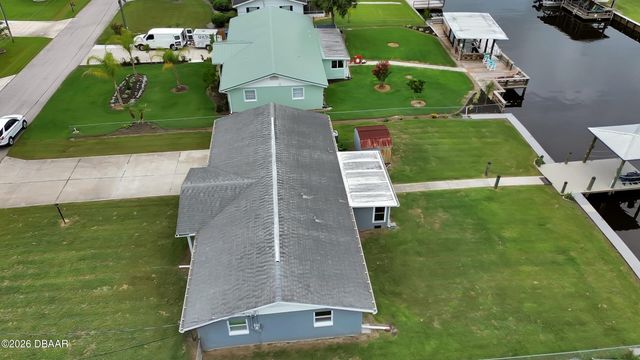 1610 Juno Trail, Astor, FL 32102