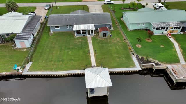 1610 Juno Trail, Astor, FL 32102
