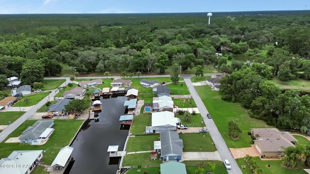 1610 Juno Trail, Astor, FL 32102