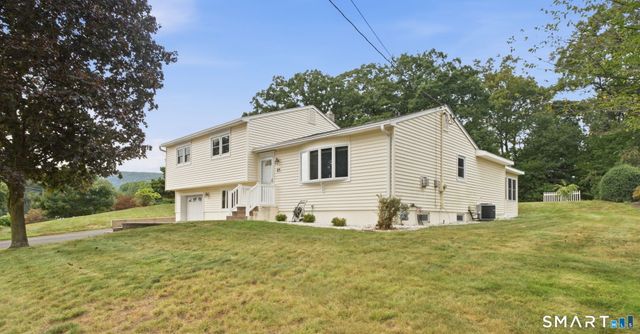 29 Lowery Drive, Southington, CT 06489