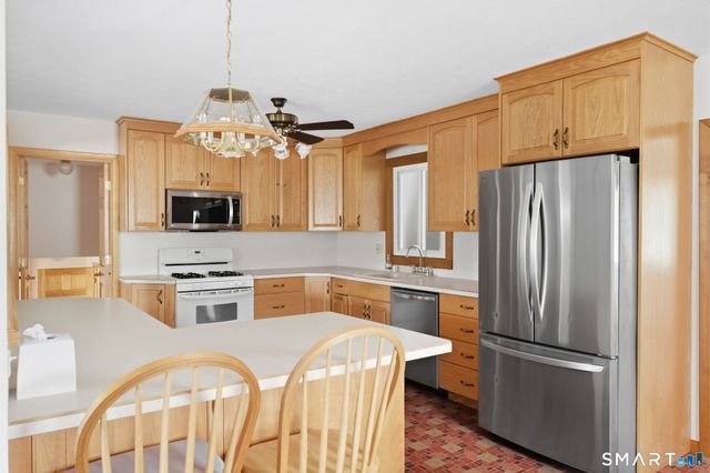 29 Lowery Drive, Southington, CT 06489