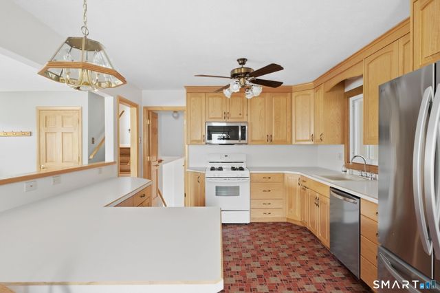 29 Lowery Drive, Southington, CT 06489