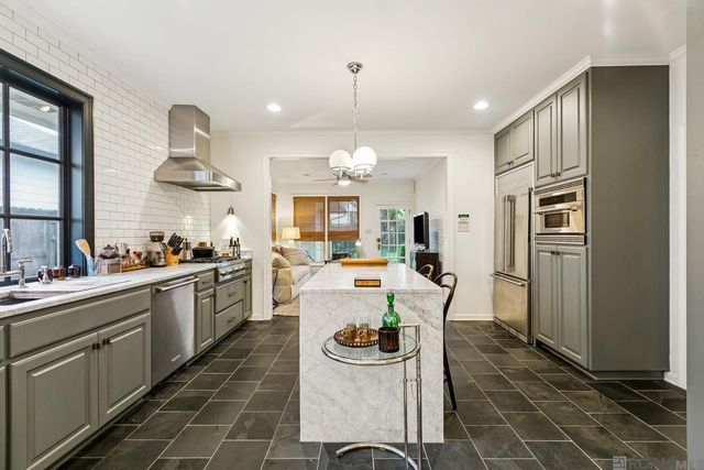 2634 Lydia Ave, Baton Rouge, LA 70808