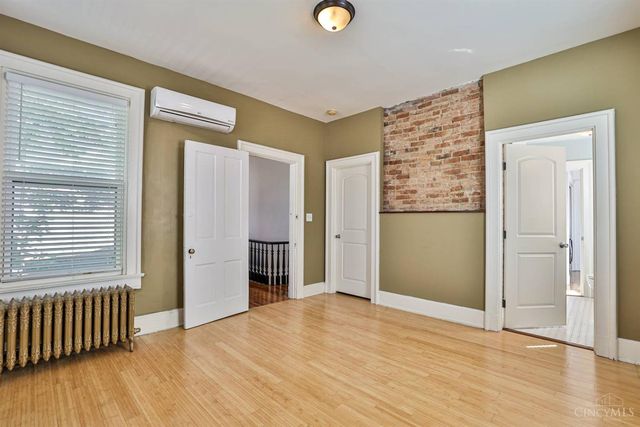 4216 Williamson Place, Cincinnati, OH 45223