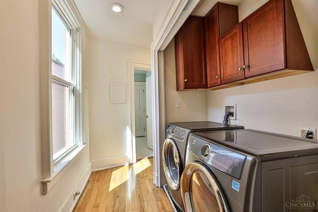 4216 Williamson Place, Cincinnati, OH 45223