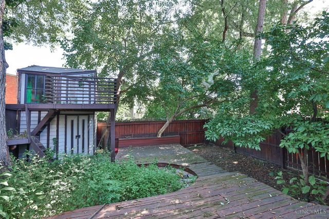 4216 Williamson Place, Cincinnati, OH 45223