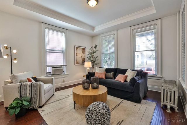 4216 Williamson Place, Cincinnati, OH 45223