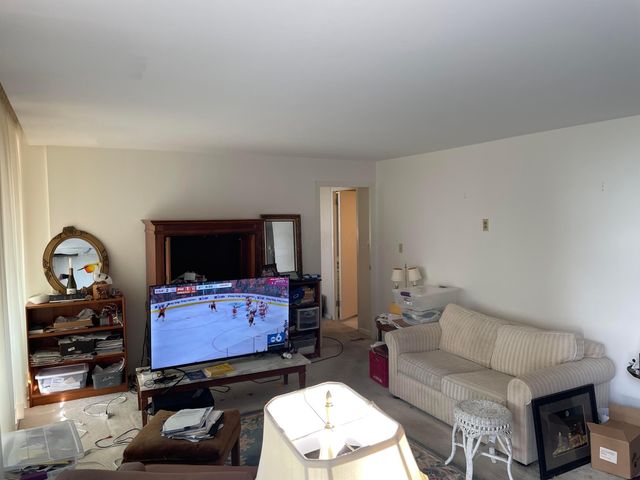 1000 Urlin Avenue, 1402, Columbus, OH 43212