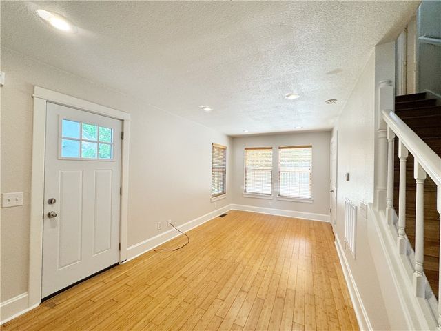 120 N Washington Avenue, Fayetteville, AR 72701