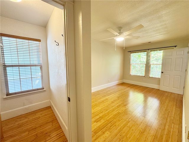 120 N Washington Avenue, Fayetteville, AR 72701