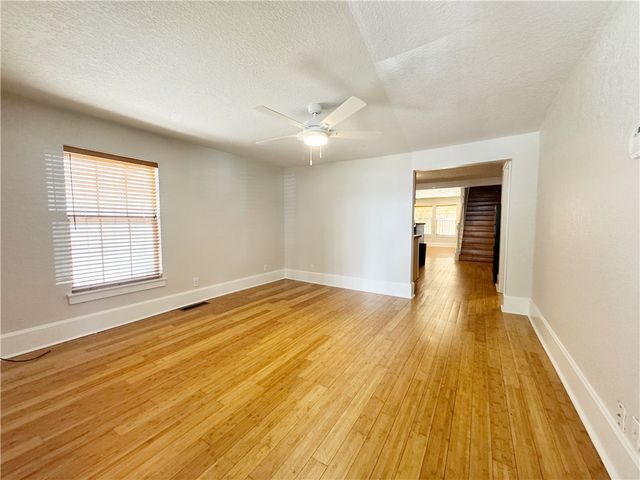 120 N Washington Avenue, Fayetteville, AR 72701