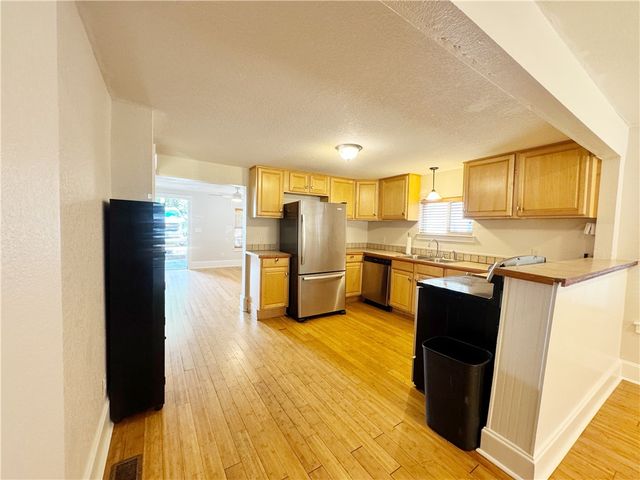 120 N Washington Avenue, Fayetteville, AR 72701