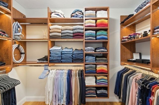 37 Jefferson Dr 1, Lexington, MA 02420