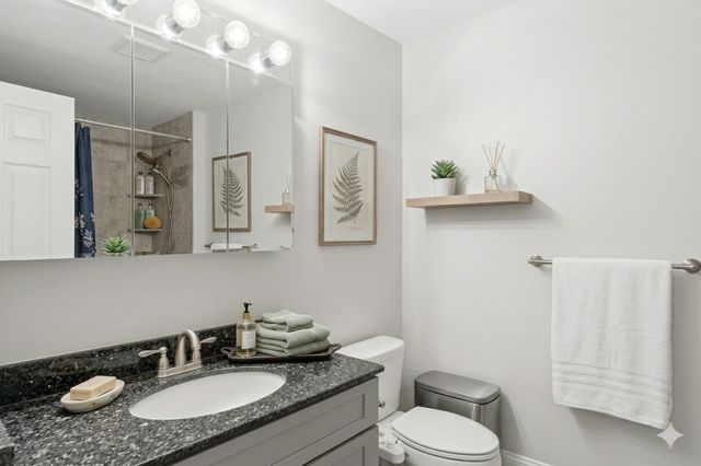 37 Jefferson Dr 1, Lexington, MA 02420