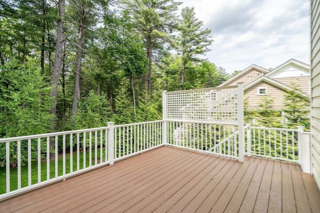37 Jefferson Dr 1, Lexington, MA 02420