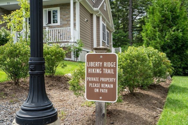 37 Jefferson Dr 1, Lexington, MA 02420