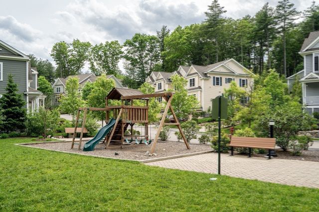 37 Jefferson Dr 1, Lexington, MA 02420