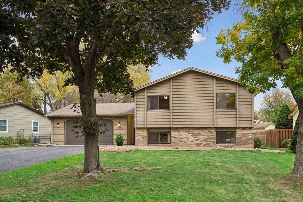 12008 Maryland Court, Champlin, MN 55316 — photo 2