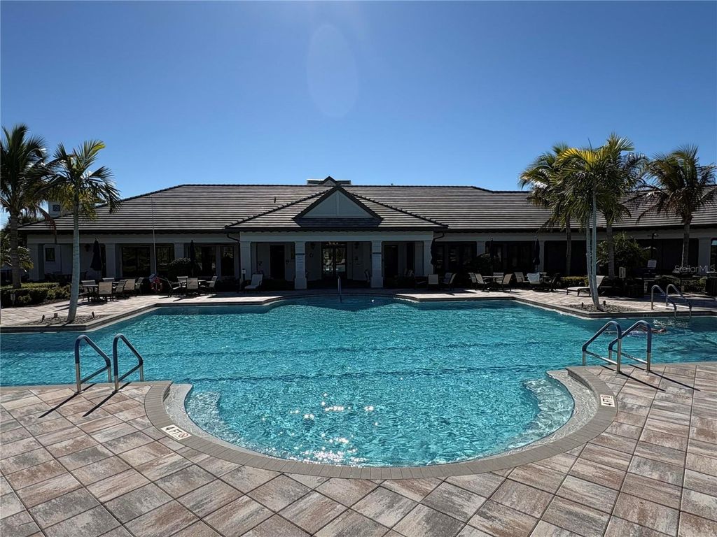 Image 37 of property listing at 12457 GOLDEN SAGE DRIVE, Sarasota, FL 34238