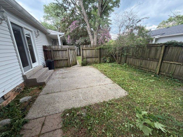 905 Patio Dr, Nashville, TN 37214