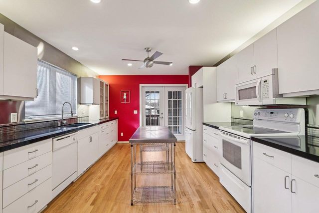 3316 River Birch Lane, Middleton, WI 53562