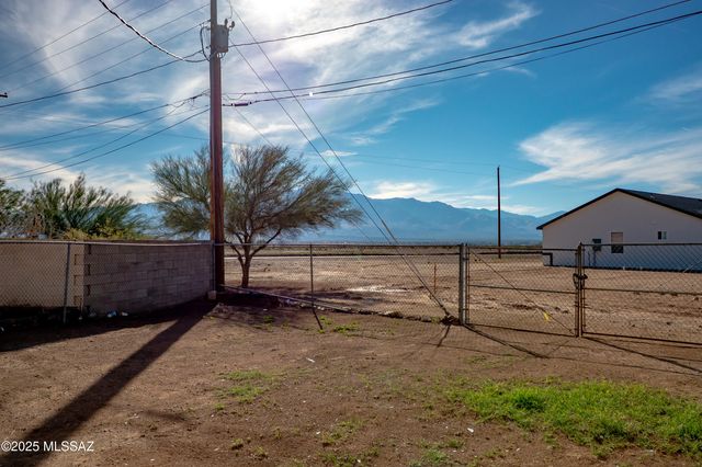 2030 N Calle Montecito, Safford, AZ 85546