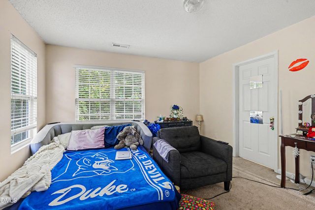 142 Queensberry Court, Greensboro, NC 27405