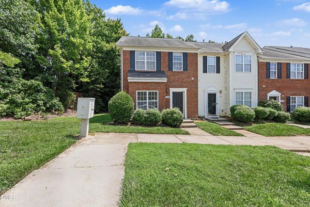 142 Queensberry Court, Greensboro, NC 27405