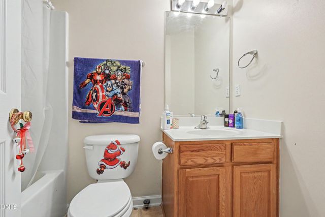 142 Queensberry Court, Greensboro, NC 27405