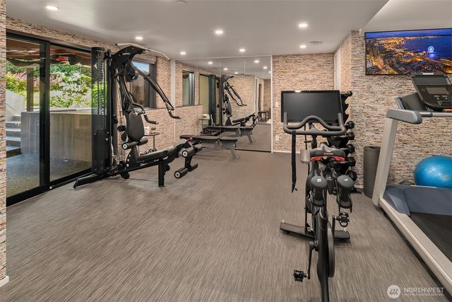 7374 SE 71st Street, Mercer Island, WA 98040