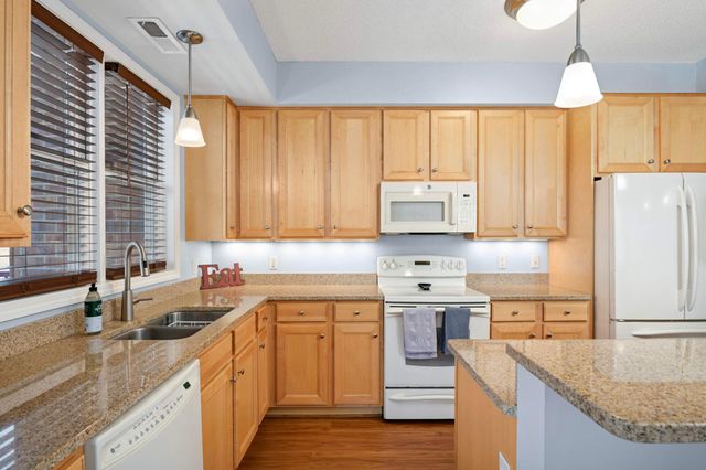 100 4th Avenue N 112, South Saint Paul, MN 55075