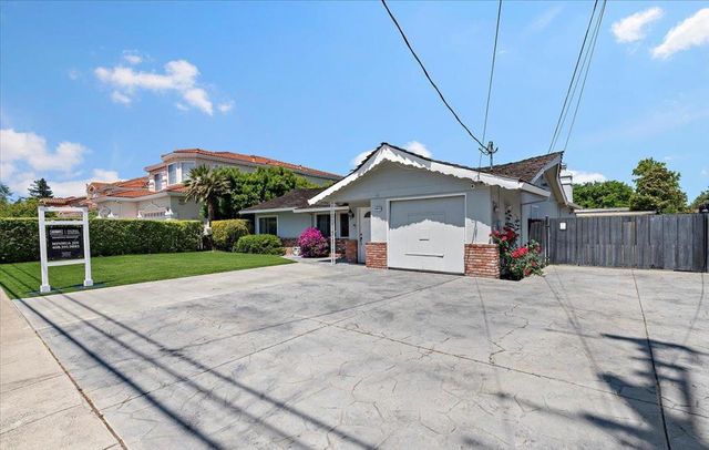 20805 Greenleaf Drive, Cupertino, CA 95014