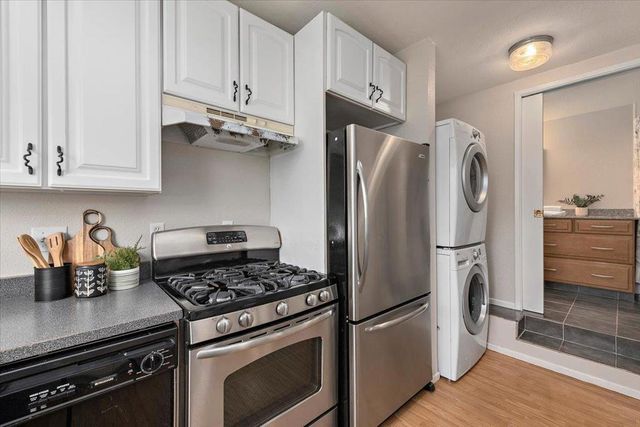 20805 Greenleaf Drive, Cupertino, CA 95014