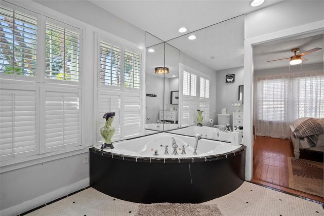 813 HUDSON AVENUE, Sarasota, FL 34236