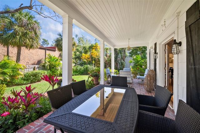 813 HUDSON AVENUE, Sarasota, FL 34236