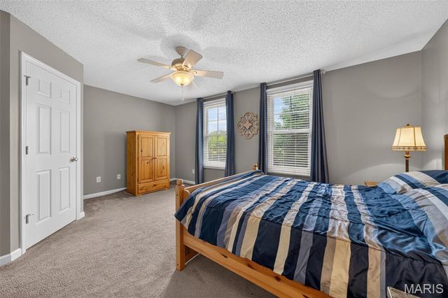 3174 Canal Street, St Charles, MO 63301
