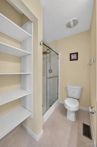 3174 Canal Street, St Charles, MO 63301