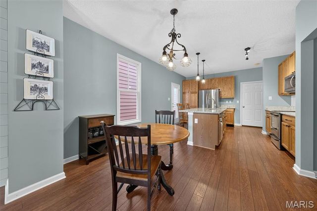 3174 Canal Street, St Charles, MO 63301