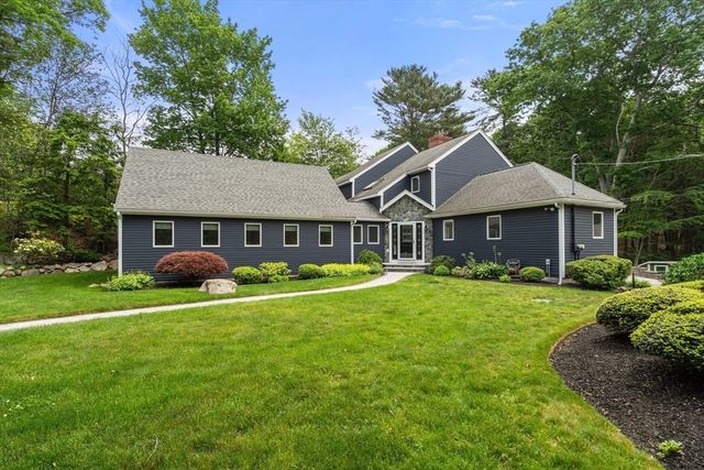 21 Forest Lane, Manchester, MA 01944