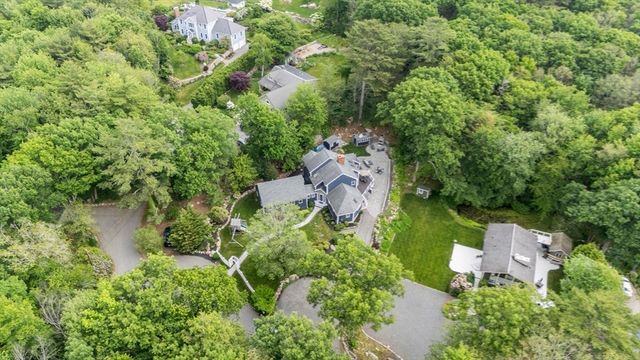 21 Forest Lane, Manchester, MA 01944