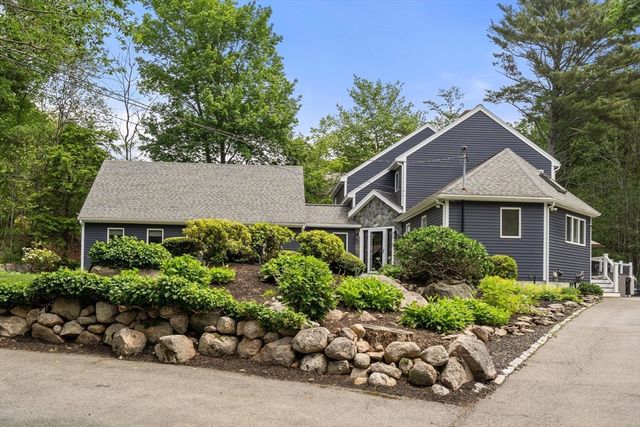 21 Forest Lane, Manchester, MA 01944