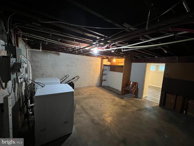 2959 LIBERTY PKWY, Dundalk, MD 21222
