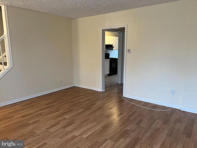 2959 LIBERTY PKWY, Dundalk, MD 21222