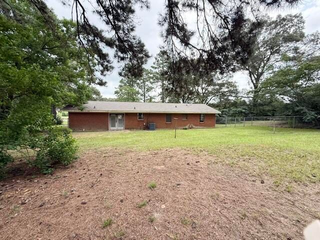4064 Main, Anacoco, LA 71403